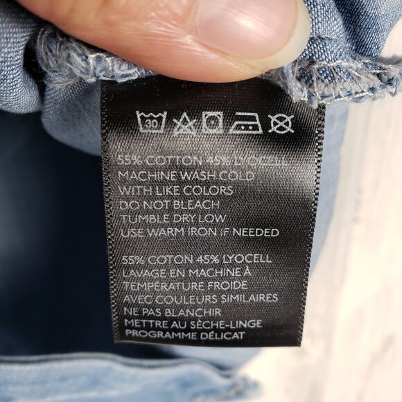 Staring At Stars Urban Outfitters Chambray Denim Embroidered Top Women's Small - Picture 9 of 16